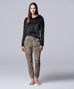 Women's Simply Vera Vera Wang Velour Hooded Pajama Top and Banded Bottom Pajama Pants Sleep Set -Simply Vera Vera Wang Shop 5005135 ALT2