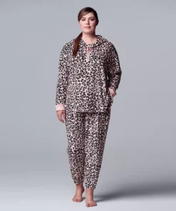 Plus Size Simply Vera Vera Wang Velour Pajama Top & Banded Bottom Pajama Pants Set 8 Plus Size Simply Vera Vera Wang Velour Pajama Top & Banded Bottom Pajama Pants Set -Simply Vera Vera Wang Shop 5005143 Pink Animal