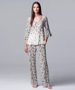 Women's Simply Vera Vera Wang 3/4 Sleeve Pajama Top & Pajama Pants Set -Simply Vera Vera Wang Shop 5047902 Ivory Animal